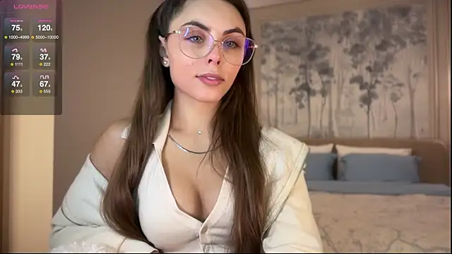 girl next door19 online show from 12/18/25, 05:46