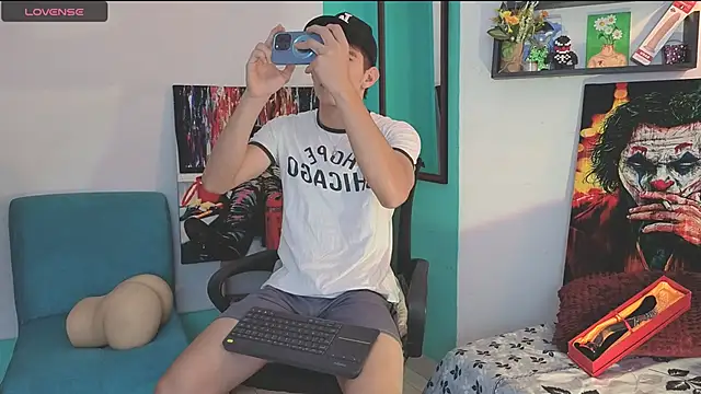 flowers18 online show from 04/13/26, 10:26