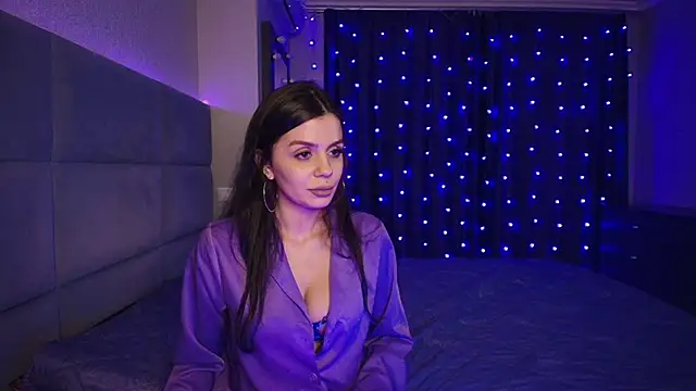 Snapshot of Eva_Richie chatting on 12/25/24, 05:47 Eva Richie online show from 12/25/24, 05:47