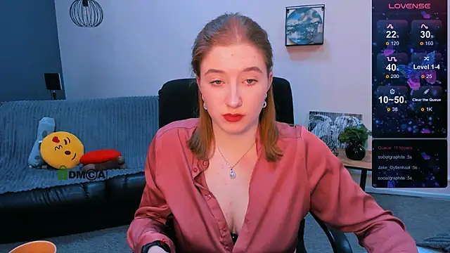 Snapshot of daisy_candy chatting on 12/23/24, 10:33 daisy candy online show from 12/23/24, 10:33