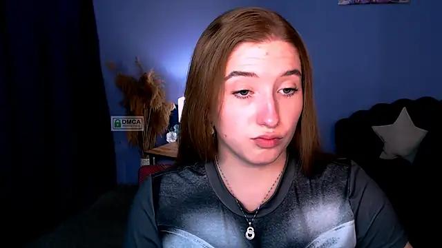 Snapshot of daisy_candy chatting on 12/25/24, 02:25 daisy candy online show from 12/25/24, 02:25