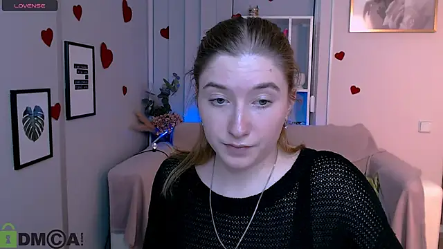 Snapshot of daisy_candy chatting on 03/02/25, 09:11 daisy candy online show from 03/02/25, 09:11