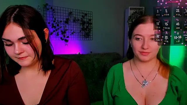 Snapshot of daisy_candy chatting on 09/26/25, 08:02 daisy candy online show from 09/26/25, 08:02