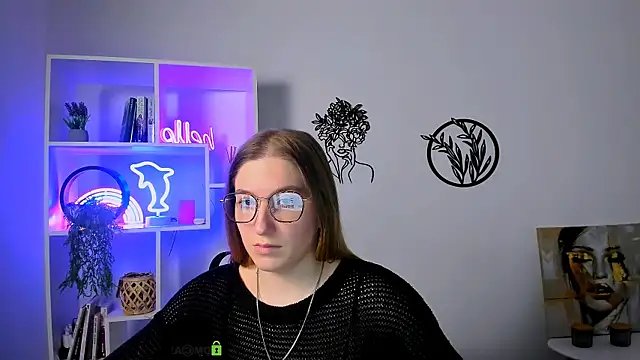 Snapshot of daisy_candy chatting on 02/08/26, 02:15 daisy candy online show from 02/08/26, 02:15