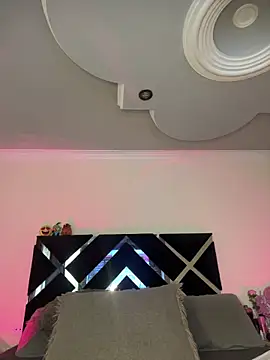 antonhella1 online show from 02/17/26, 06:58