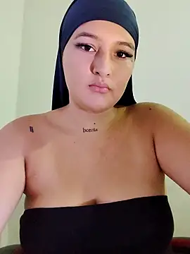 Celeste camila18 online show from 09/15/25, 10:32