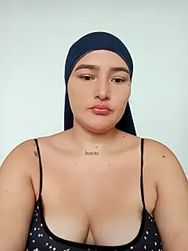 Celeste camila18 online show from 11/18/25, 02:32