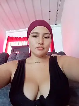 Celeste camila18 online show from 12/05/25, 05:42