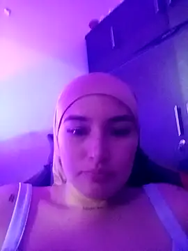 Celeste camila18 online show from 03/13/26, 05:03