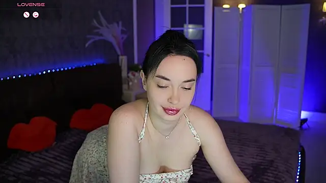 Miss Elia online show from 02/05/26, 04:00