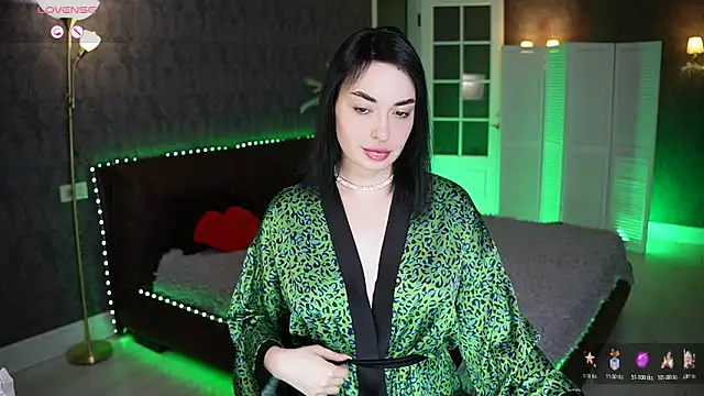 Miss Elia online show from 02/09/26, 03:27