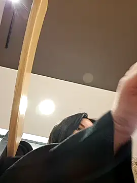 Snapshot of RaonXO chatting on 01/26/25, 06:27 RaonXO online show from 01/26/25, 06:27