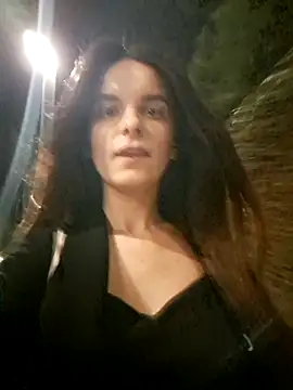 Snapshot of RaonXO chatting on 01/27/25, 06:20 RaonXO online show from 01/27/25, 06:20