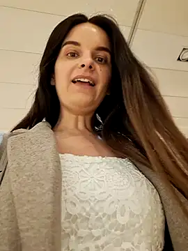 Snapshot of RaonXO chatting on 02/12/25, 03:16 RaonXO online show from 02/12/25, 03:16