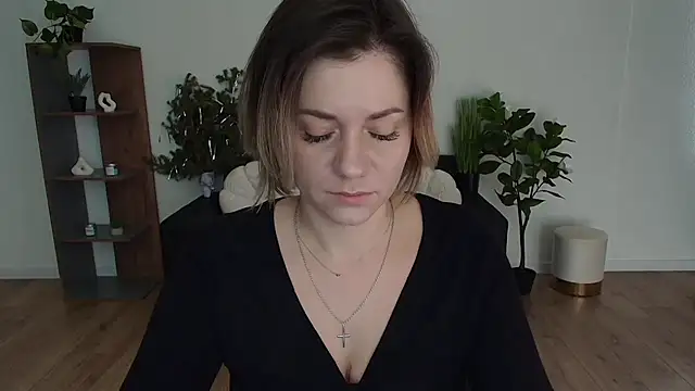 MariaSttone online show from 01/17/25, 09:06