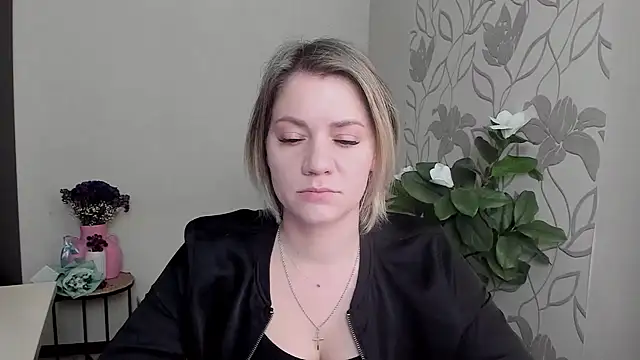 MariaSttone online show from 03/18/25, 11:52