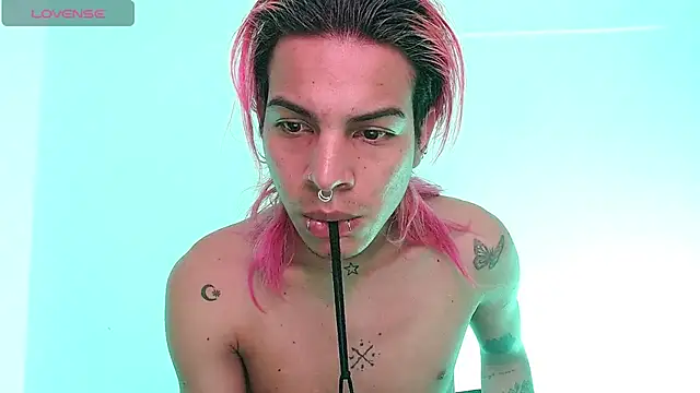 Snapshot of Jace_Quinn chatting on 12/03/24, 04:36 Jace Quinn online show from 12/03/24, 04:36