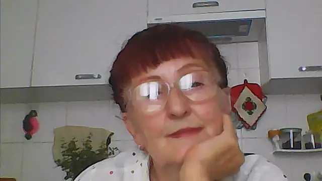 Snapshot of TanyaSweet634 chatting on 07/14/26, 05:34 TanyaSweet634 online show from 07/14/26, 05:34
