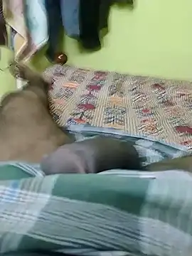 Snapshot of Tamilandteluguboy14 chatting on 12/22/24, 09:00 Tamilandteluguboy14 online show from 12/22/24, 09:00