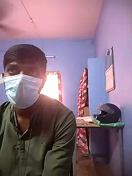 Snapshot of Tamilandteluguboy14 chatting on 12/23/24, 05:49 Tamilandteluguboy14 online show from 12/23/24, 05:49