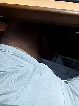 Snapshot of Tamilandteluguboy14 chatting on 12/28/24, 11:09 Tamilandteluguboy14 online show from 12/28/24, 11:09