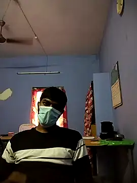 Snapshot of Tamilandteluguboy14 chatting on 01/03/25, 11:14 Tamilandteluguboy14 online show from 01/03/25, 11:14