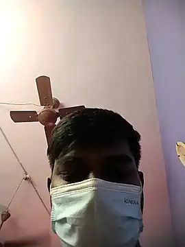 Snapshot of Tamilandteluguboy14 chatting on 01/28/25, 10:02 Tamilandteluguboy14 online show from 01/28/25, 10:02