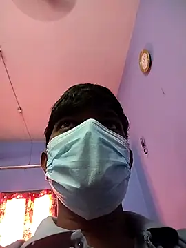 Snapshot of Tamilandteluguboy14 chatting on 10/09/25, 06:33 Tamilandteluguboy14 online show from 10/09/25, 06:33