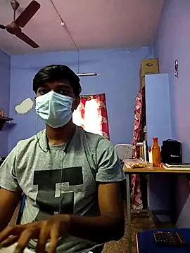 Snapshot of Tamilandteluguboy14 chatting on 10/21/25, 09:43 Tamilandteluguboy14 online show from 10/21/25, 09:43