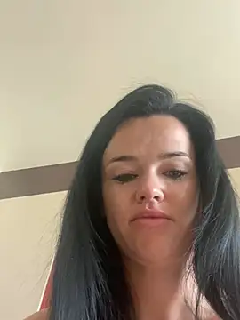 English-Chloe96 online show from 02/05/25, 03:45