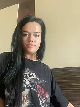 English-Chloe96 online show from 03/10/25, 05:43