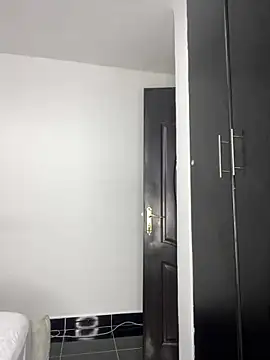 prettiepearl online show from 02/09/26, 08:02