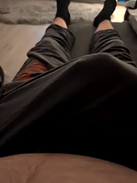 Mrloverlover77xh online show from 11/22/25, 11:26