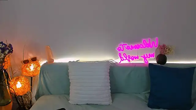 sindy chiks1 online show from 12/19/25, 07:37