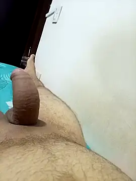 Snapshot of demoledor199 chatting on 03/09/26, 01:26 demoledor199 online show from 03/09/26, 01:26