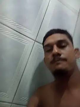 Snapshot of Leao chatting on 06/14/26, 12:30 Leao online show from 06/14/26, 12:30