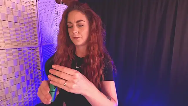 Snapshot of KayleyxEmily chatting on 03/06/25, 02:18 KayleyxEmily online show from 03/06/25, 02:18