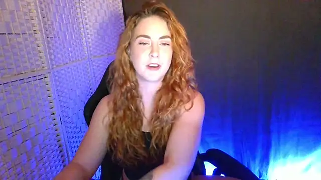 KayleyxEmily online show from 12/20/25, 09:00