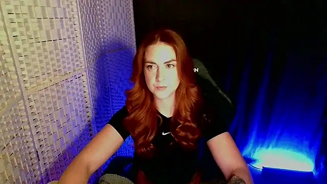 KayleyxEmily online show from 04/11/26, 08:02