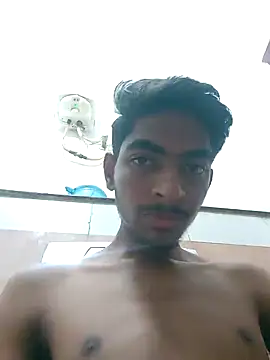 Snapshot of biggboyzz chatting on 12/05/24, 07:49 biggboyzz online show from 12/05/24, 07:49