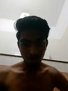 Snapshot of biggboyzz chatting on 12/31/24, 09:28 biggboyzz online show from 12/31/24, 09:28