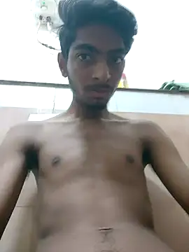 Snapshot of biggboyzz chatting on 01/03/25, 11:01 biggboyzz online show from 01/03/25, 11:01