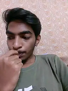 Snapshot of biggboyzz chatting on 01/21/25, 01:11 biggboyzz online show from 01/21/25, 01:11