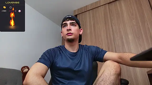 Snapshot of zenn_rush1 chatting on 12/05/24, 11:49 zenn rush1 online show from 12/05/24, 11:49