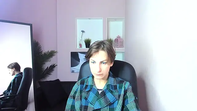 AuroraScript online show from 03/11/25, 06:30