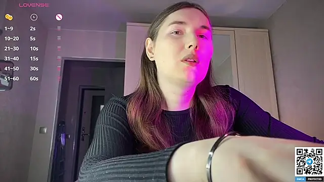 Maria Bowie online show from 03/22/26, 07:34