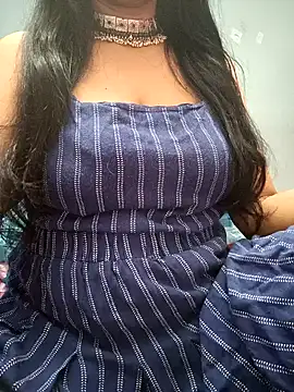 Snapshot of amala_ss chatting on 01/04/25, 02:35 amala ss online show from 01/04/25, 02:35