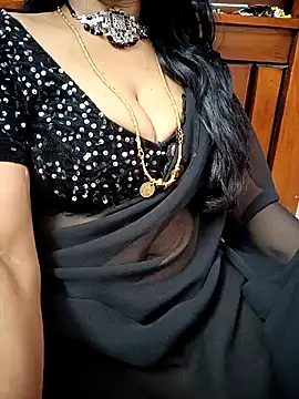 Snapshot of amala_ss chatting on 02/07/25, 04:14 amala ss online show from 02/07/25, 04:14