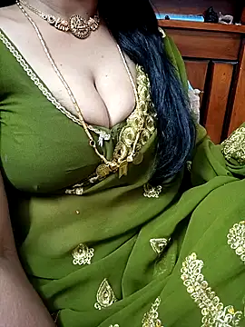 Snapshot of amala_ss chatting on 02/12/25, 06:09 amala ss online show from 02/12/25, 06:09
