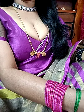 Snapshot of amala_ss chatting on 03/03/25, 07:21 amala ss online show from 03/03/25, 07:21